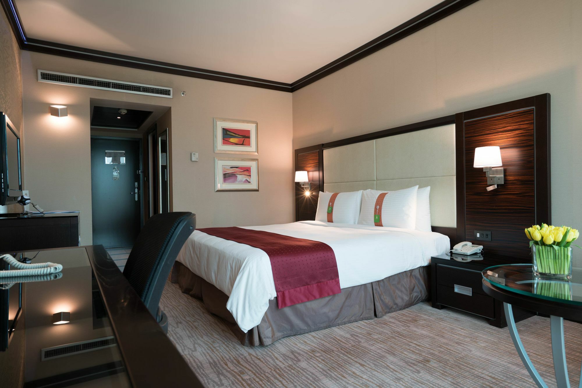 Holiday Inn Kuwait Al Thuraya City By Ihg Kuwait City Luaran gambar